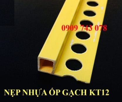 Alternative view of Nẹp Nhựa Góc Ốp Gạch YS12